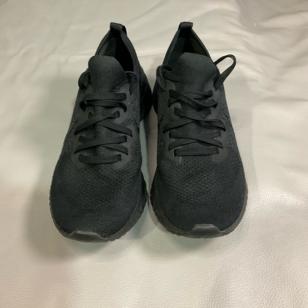 Nike epic react flyknit 2 trainer Black Knit Athletic Shoes - Picture 4 of 7